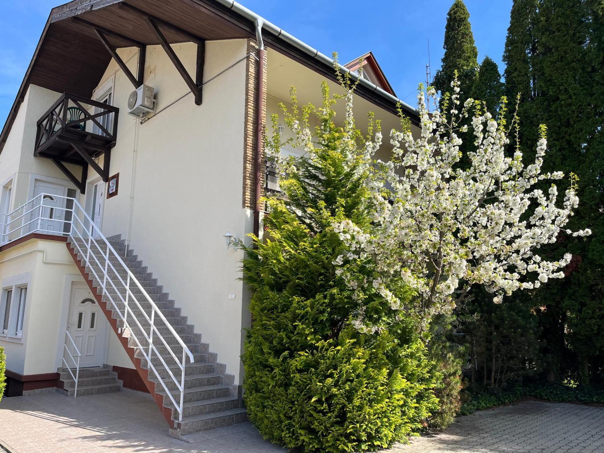Jokai Apartmanhaz Hévíz Exteriér fotografie